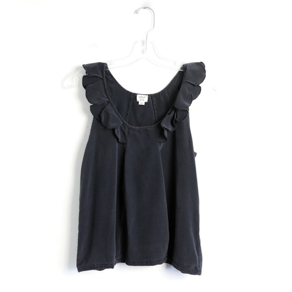 Wilfred Tops - Wilfred Aritzia black asphalt 100% silk top sleeveless blouse romantic ruffle M